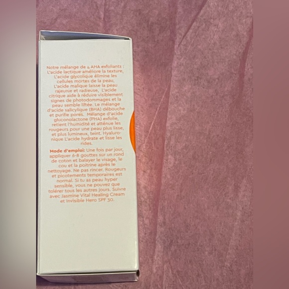 NIB - CLARK’S BOTANICALS 7-ACID DAILY GLOW PEEL - Picture 3 of 4